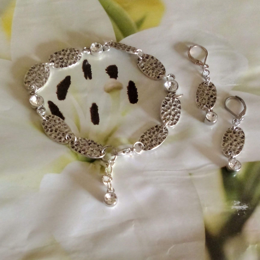 See Photos: 9 inch + 1inch Extender Anklet or Bracelet with Earrings